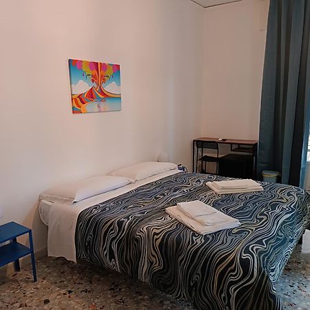 B&B Napoli Fuorigrotta Nápoles Exterior foto