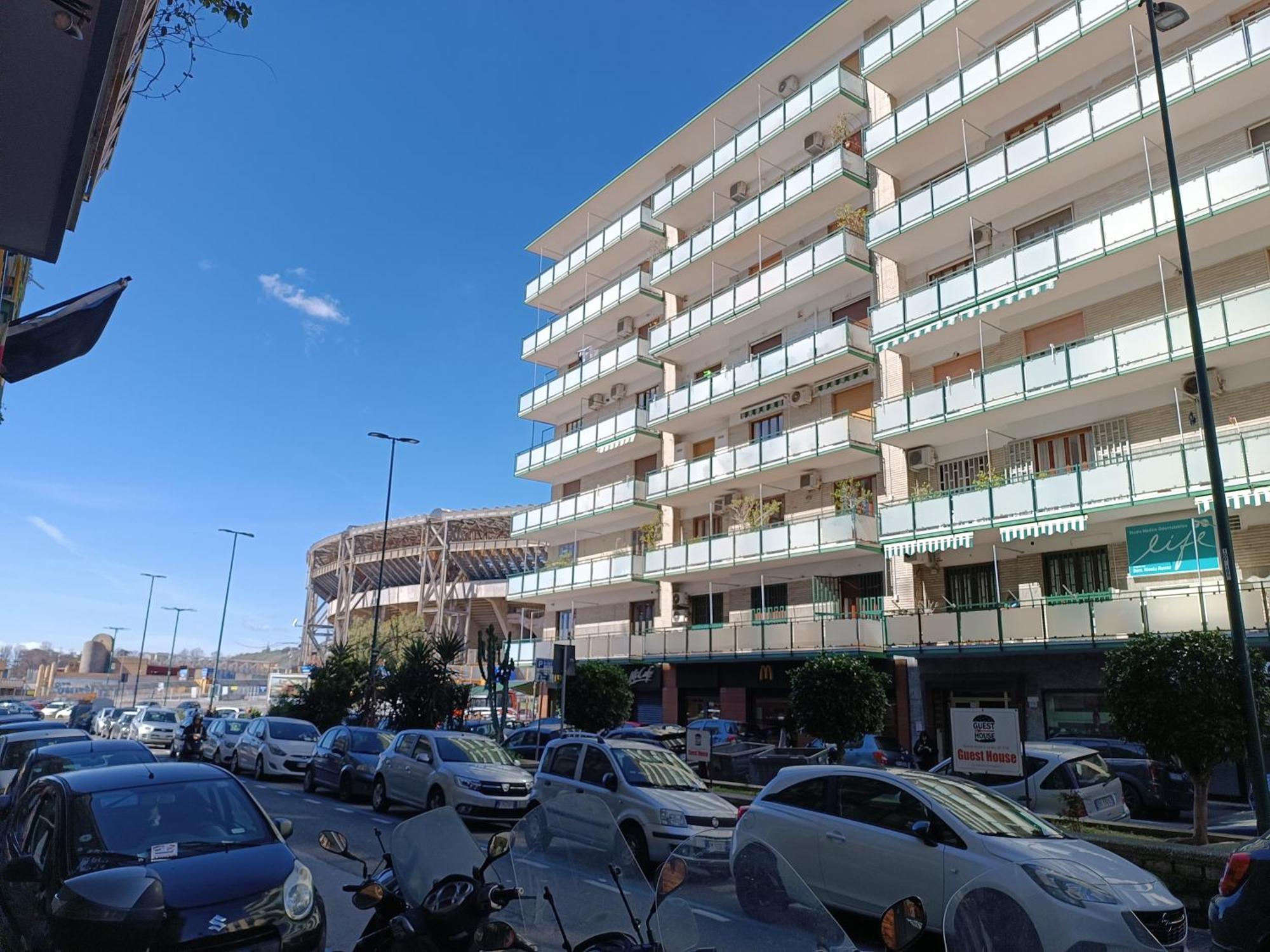 B&B Napoli Fuorigrotta Nápoles Exterior foto